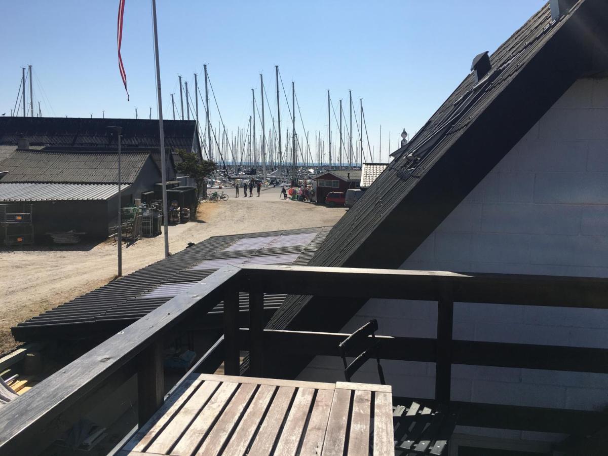 Casablanca Hostel, Hyggelig Overnatning Anholt ภายนอก รูปภาพ